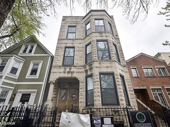 2nd image of 1719 N Maplewood Ave #2