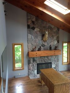 5340 S Elm Valley Rd, Suttons Bay, MI, 49682