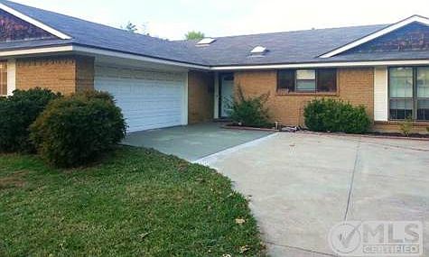2nd image of 2795 Hollandale Ln