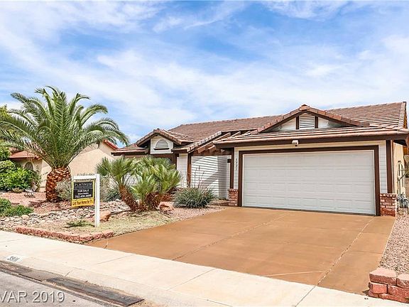 2nd image of 3901 Aspencrest Dr