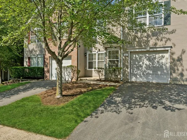 44 Windsong Cir, East Brunswick, NJ 08816