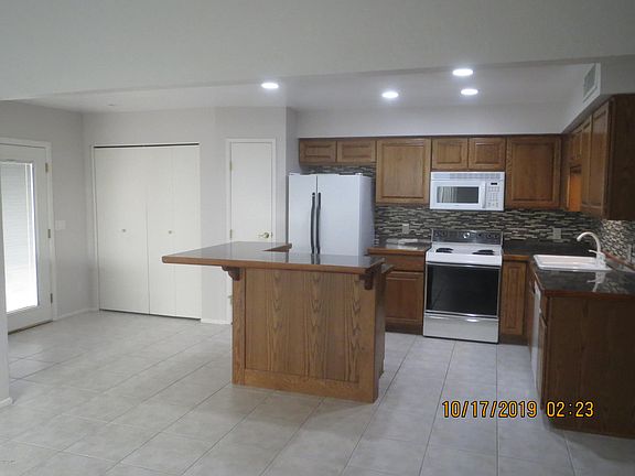 5th image of 1535 N Horne Unit 96