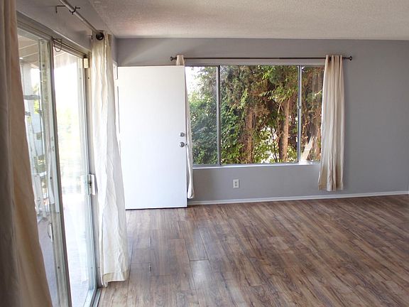 2nd image of 5019 Coringa Dr