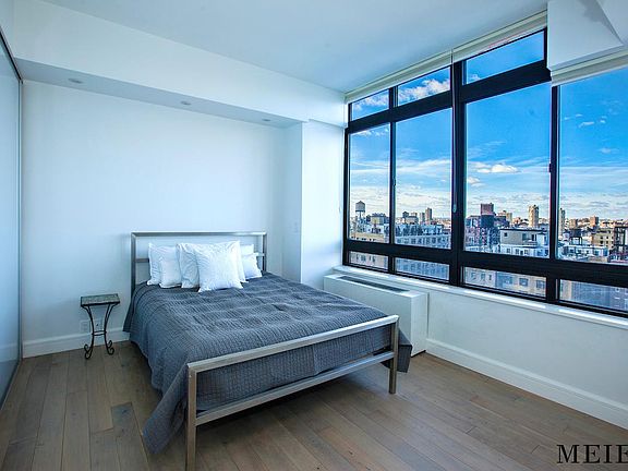 5th image of 225 W 83rd St APT 18F