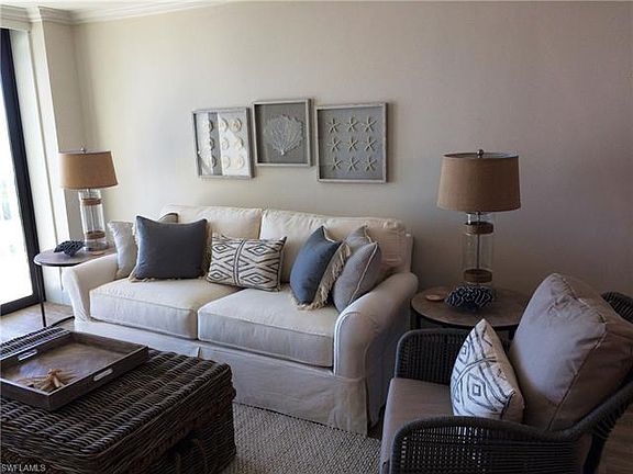 5th image of 440 Seaview Ct APT 1205