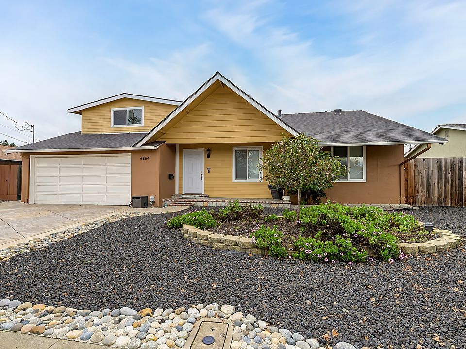 1st image of 6854 Brighton Dr