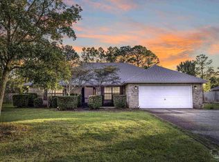 7185 Siesta St, Navarre, FL 32566