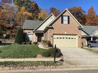 5812 Kenville Green Cir, Kernersville, NC 27284