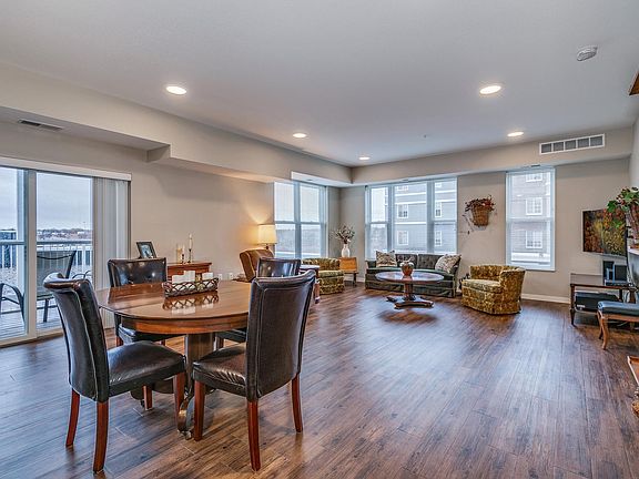 3rd image of 7070 153rd St W APT 206
