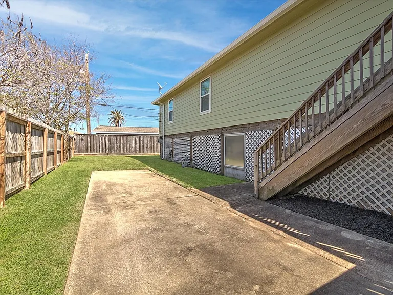 1618 Bayou Shore Dr — Photo 43