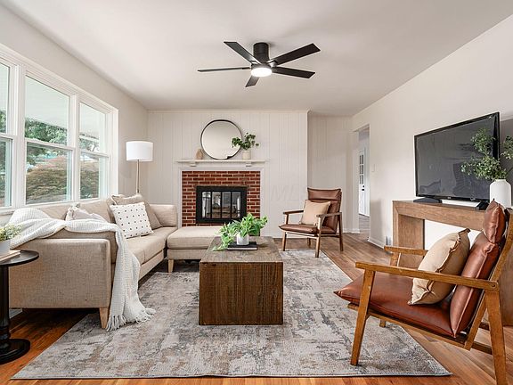 4th image of 6016 Cherry Hill Dr