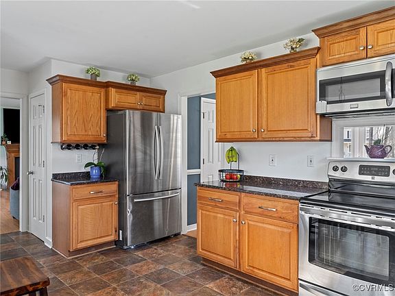 5th image of 9106 Welhaven Dr