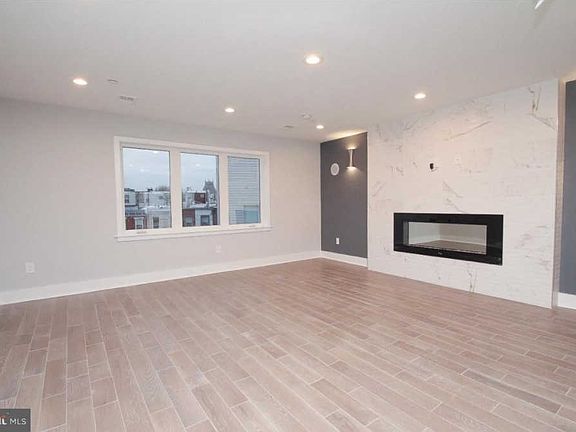 2nd image of 2562 Frankford Ave Unit 3