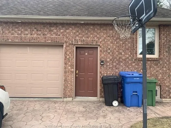 2205 Edgemore Ave #Basement, Lasalle, ON N9H 2K2