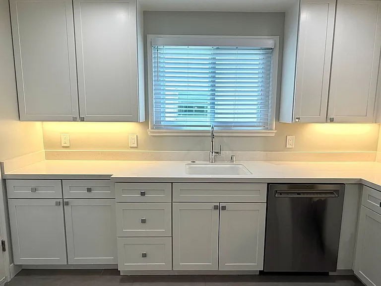 Laurel Oaks Apts — Photo 19