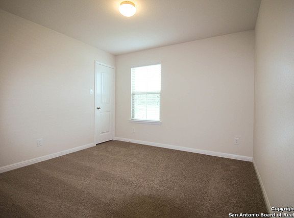 4th image of 7227 Vista Grv