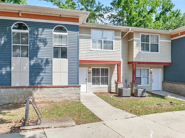 The Artisan Townhomes