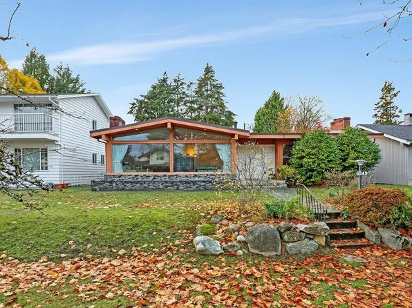 6349 Fremlin St, Vancouver, BC V5Z 3X4