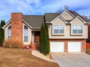 7451 British Rd, Ooltewah, TN 37363