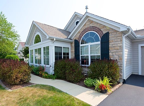 2nd image of 23844 W Dayfield Dr