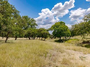 13 Pinnacle Dr, Fredericksburg, TX 78624