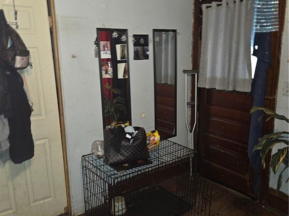 4th image of 205 Palmer St