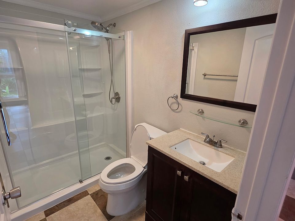 1st image of 160 Keonekai Rd APT 1104