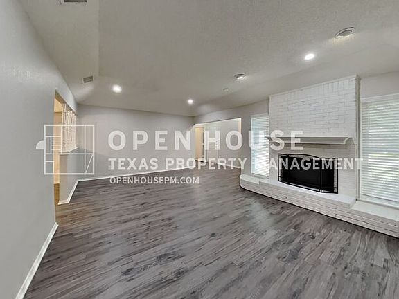 5th image of 7921 Lazy Brook Dr