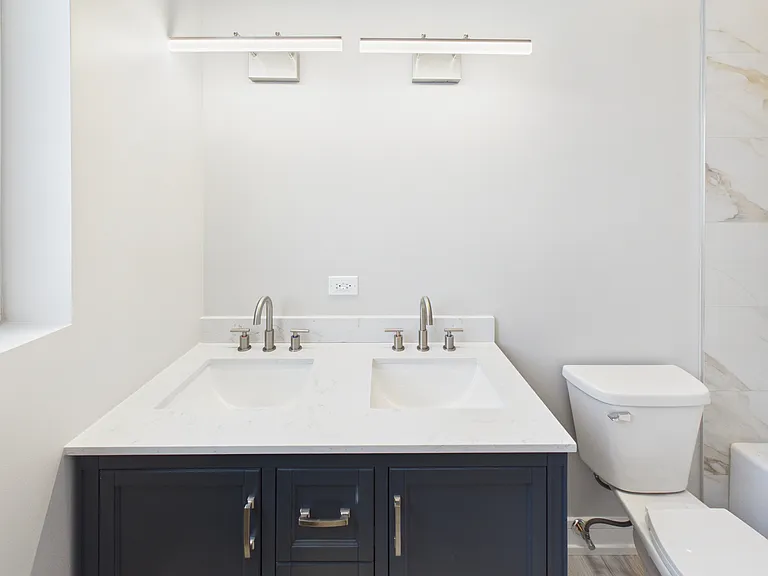 4055 S Prairie Ave #3 — Photo 28