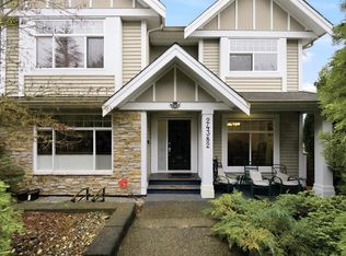 24382 104th Ave, Maple Ridge, BC V2W1G5