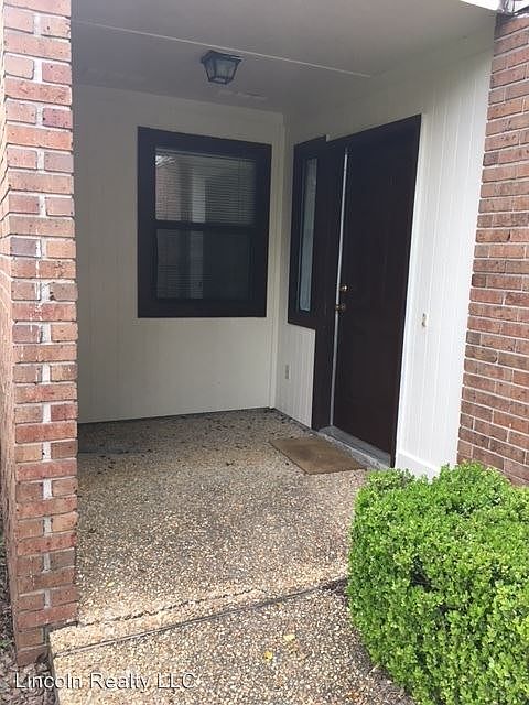 1st image of 2708 Tyndall Dr