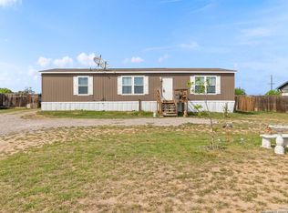 27 Maravillas Dr, Pleasanton, TX 78064