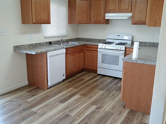 5th image of 6051 Alpine Way