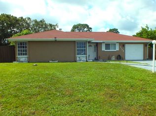 2172 SE Rainier Rd, Port Saint Lucie, FL 34952