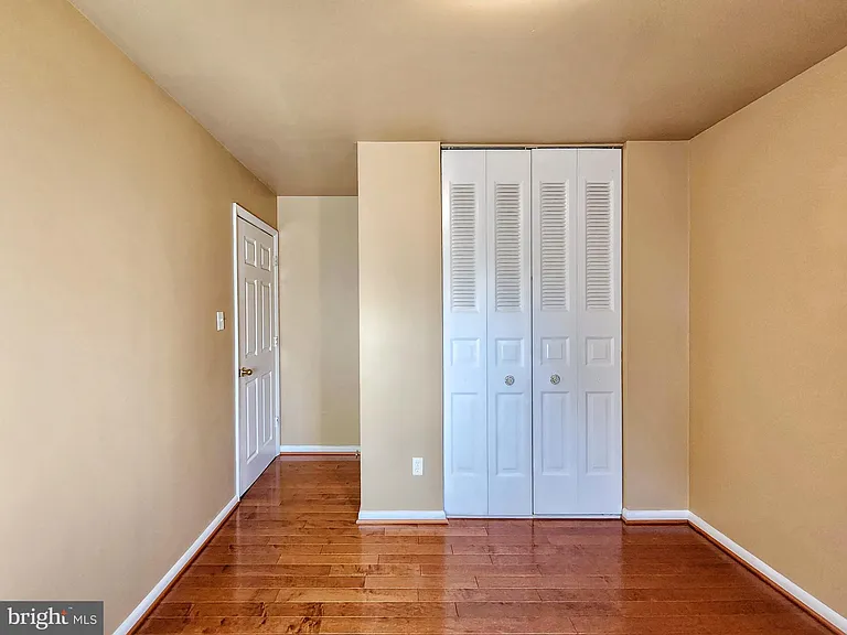 8245 Wycliffe Ct — Photo 22