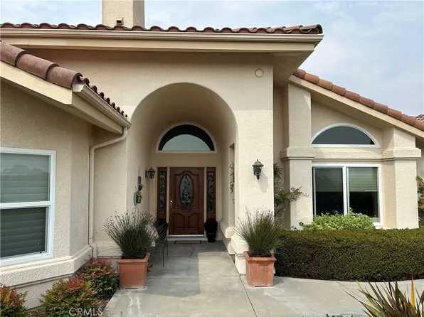 550 Bear Canyon Ln, Arroyo Grande, CA 93420