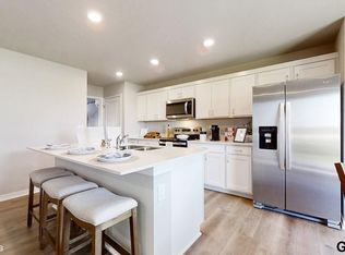 16612 Bondesson St, Bennington, NE 68007