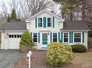 27 Pearl St, Milford, MA 01746