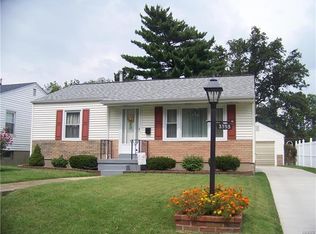 3393 Marmary Ln, Saint Ann, MO 63074