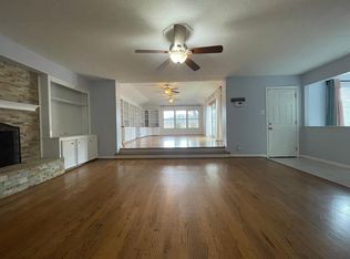 15714 Mill Point Dr, Houston, TX 77059