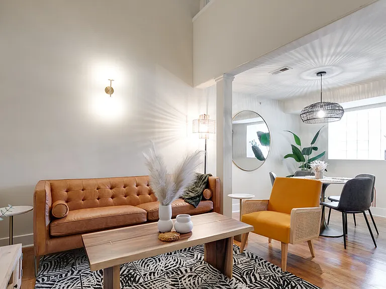 Mortons Apartments — Photo 10