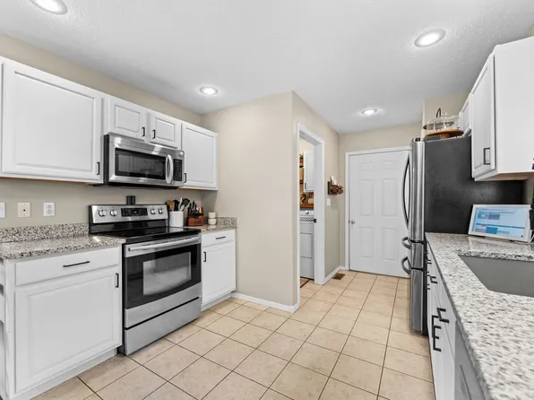 203 Daless, Branson, MO 65616