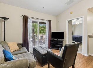 6075 MAGGIES Circle #113, Jacksonville, FL 32244
