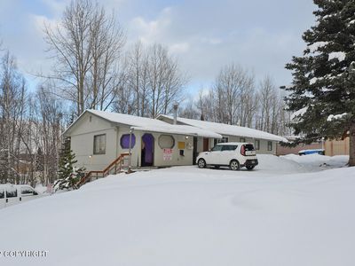 8301 Rangeview Ave, Anchorage, AK, 99504
