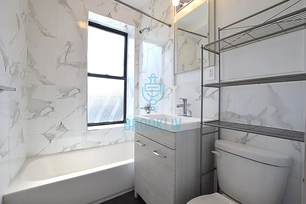 Rented by null | media 6