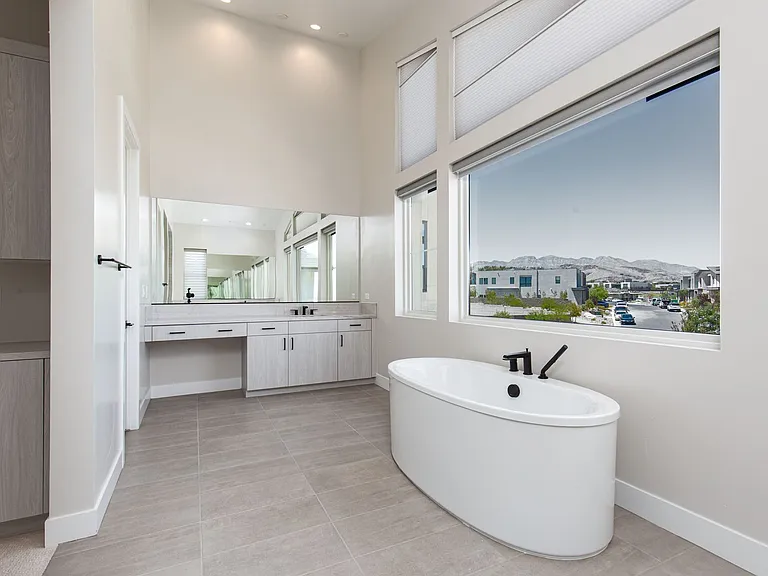 10797 Canyon Bloom Dr — Photo 45