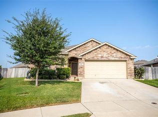 11204 Beechgrove Ct, Fort Worth, TX 76140