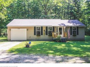 567 Hancock Pond Rd, Sebago, ME 04029