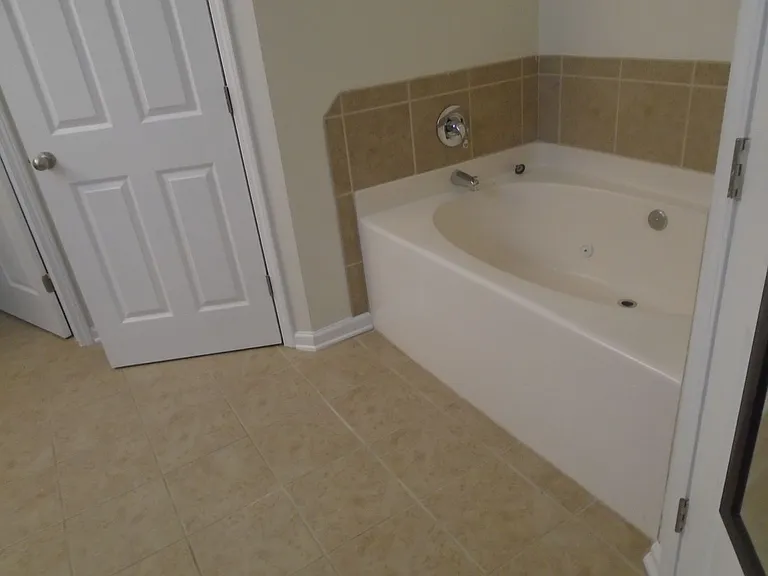 635-206 Marshtree Ln — Photo 28