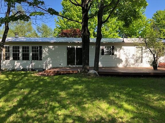3rd image of 17920 Old Orchard Trl